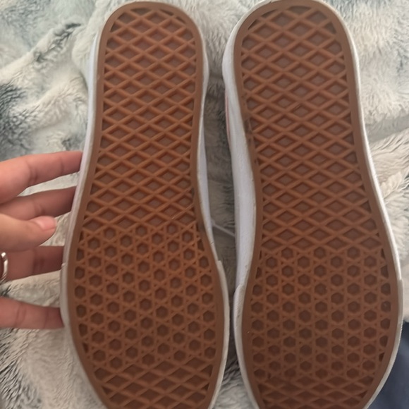 Women 8.5 Vans Old Skool with pink velvet strip - Picture 5 of 5